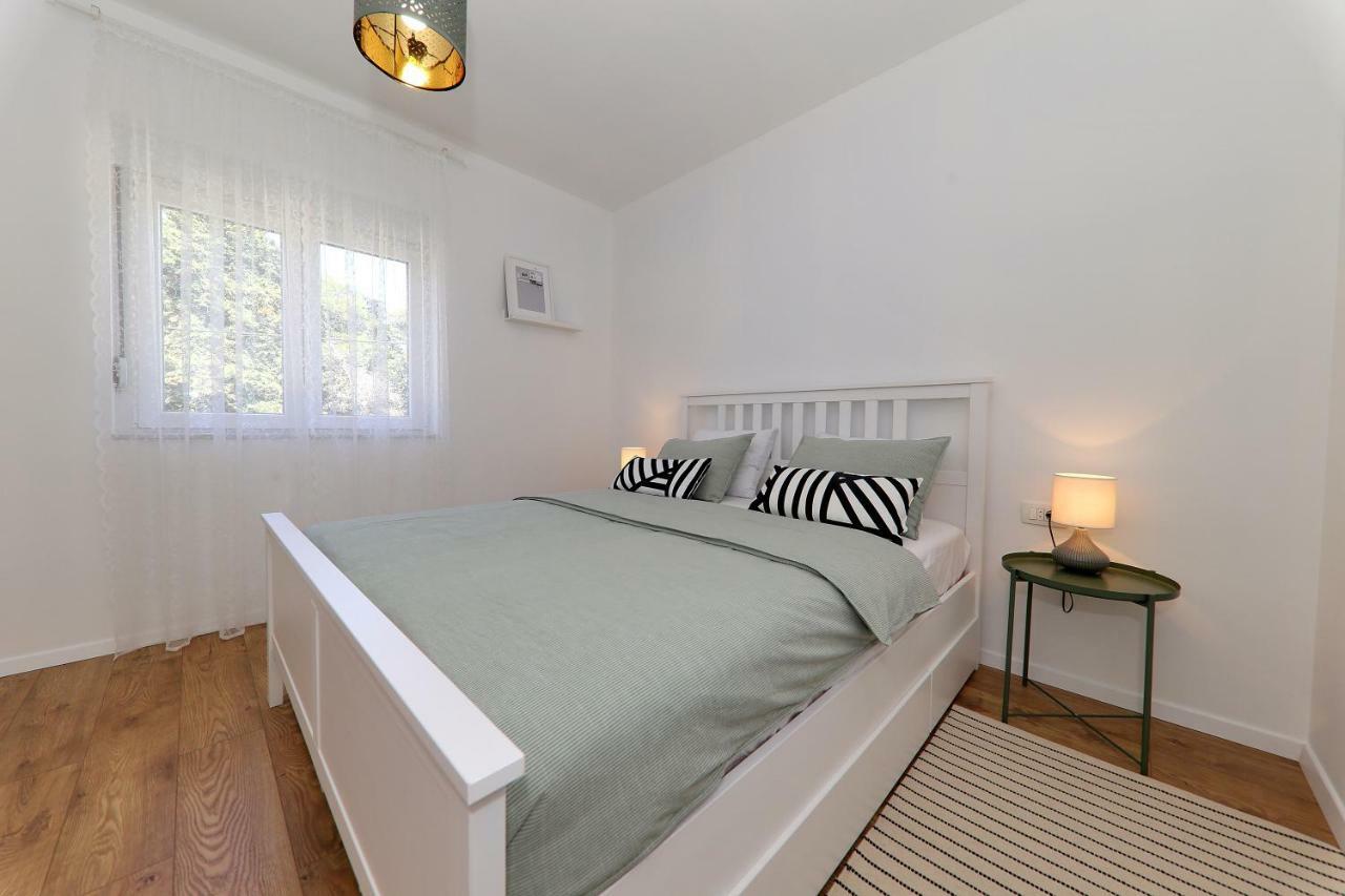 Apartments Meri-Puntamika Zadar Eksteriør bilde