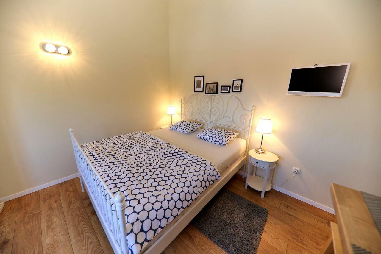 Apartments Meri-Puntamika Zadar Eksteriør bilde