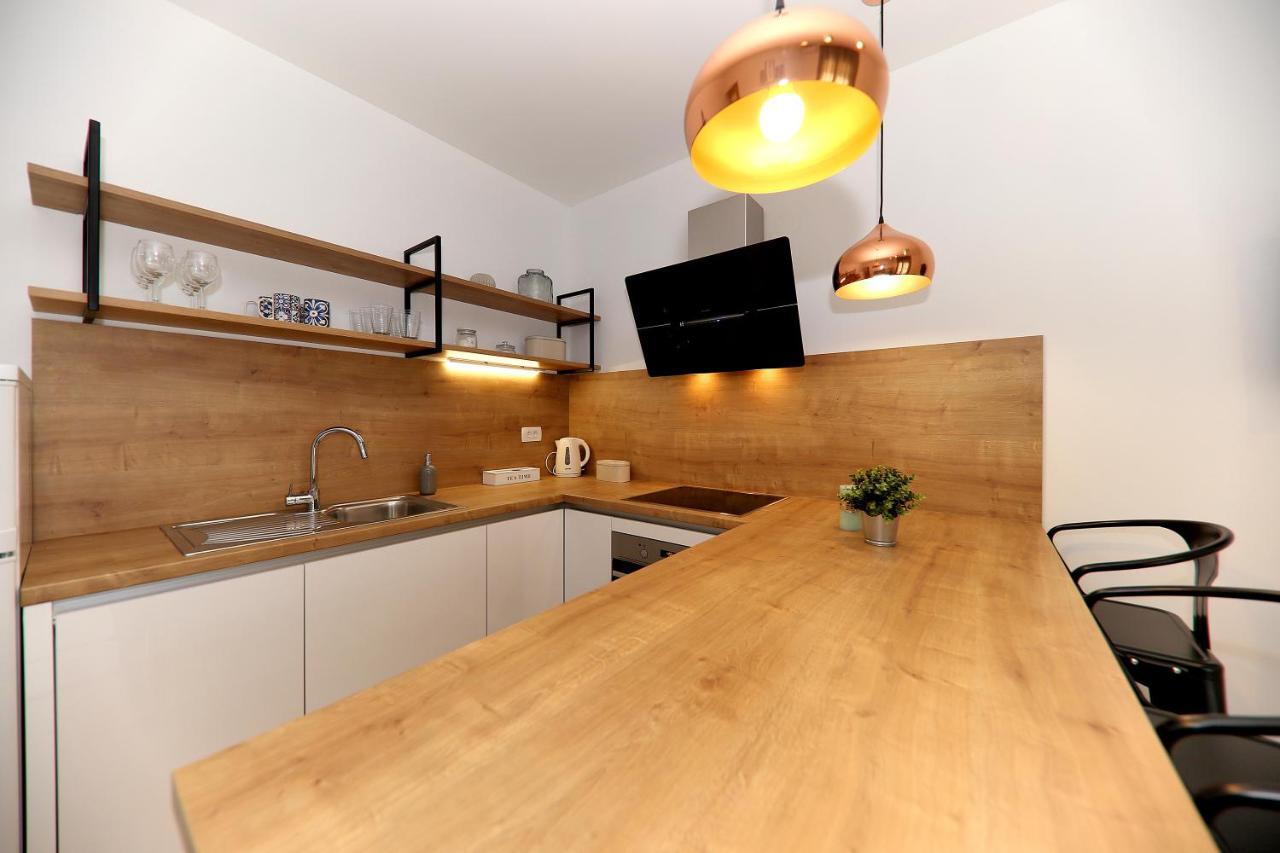 Apartments Meri-Puntamika Zadar Eksteriør bilde